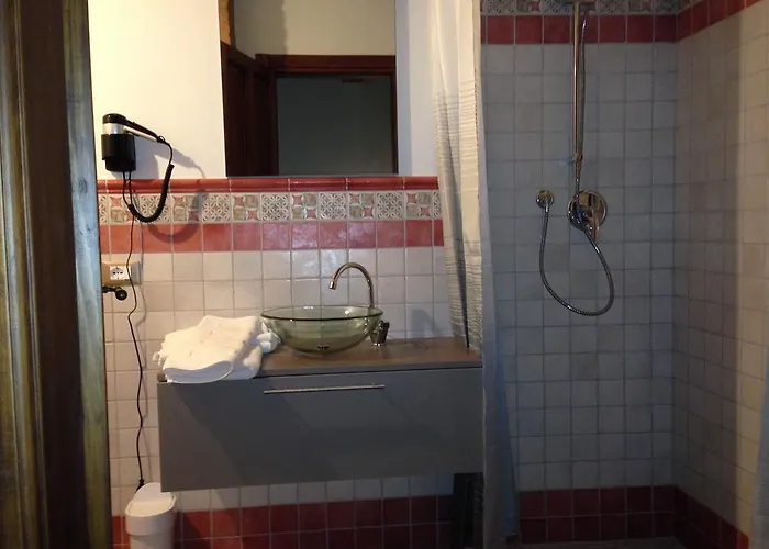 Da Luca 农家乐 Calendasco